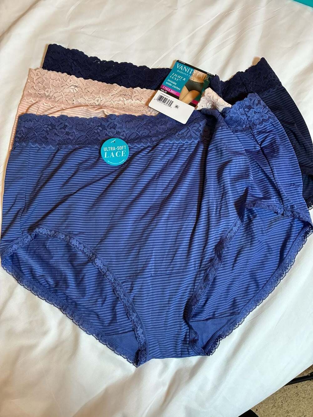 Vanity Fair Radiant Collection Light & Luxe Brief Panties 3-Pack 4XL/11
